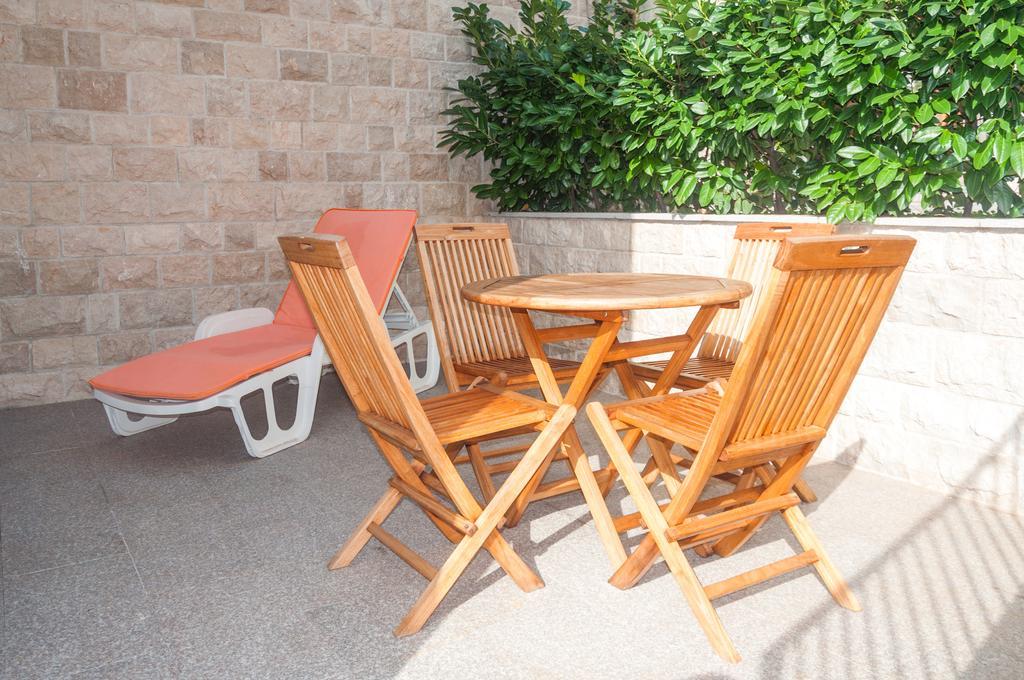 Apartments Lila Aurea Petrovac Стая снимка
