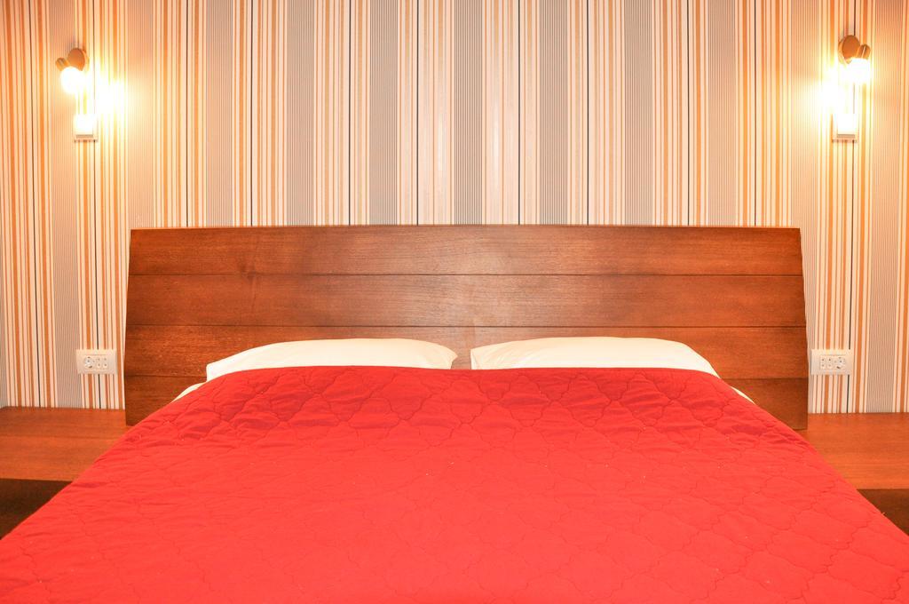 Apartments Lila Aurea Petrovac Стая снимка