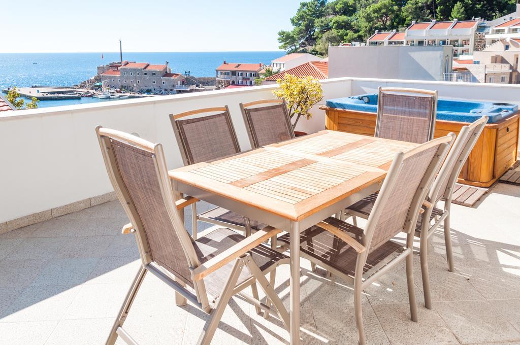 Apartments Lila Aurea Petrovac Стая снимка