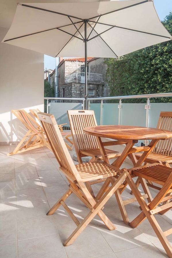 Apartments Lila Aurea Petrovac Екстериор снимка